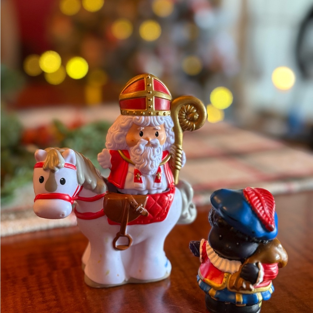 Little people Dutch Sinterklaas set from the Netherlands. 3 pieces